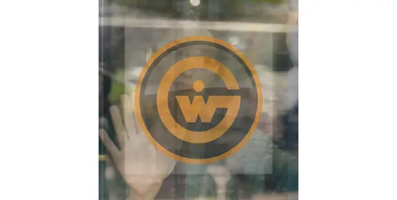 Window Graphics - Internal Apply, Facing Externally - Transparent